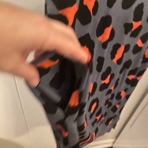 NWT  Secret Treasures woman’s large 12/14 sleep shirt - Picture 3 of 5